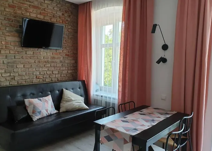 W Kamienicy Przy Plantach Apartment